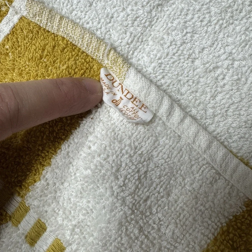 Vintage Dundee Gold Striped Bath Towel Cotton Lot of 4 40x23